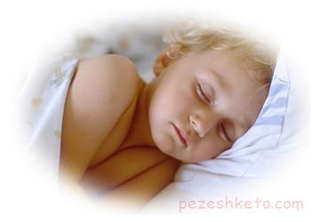 مقابله با کم خوابی کودکان